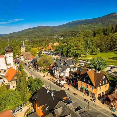 Hotelove Z Sauną Przy Strumieniu