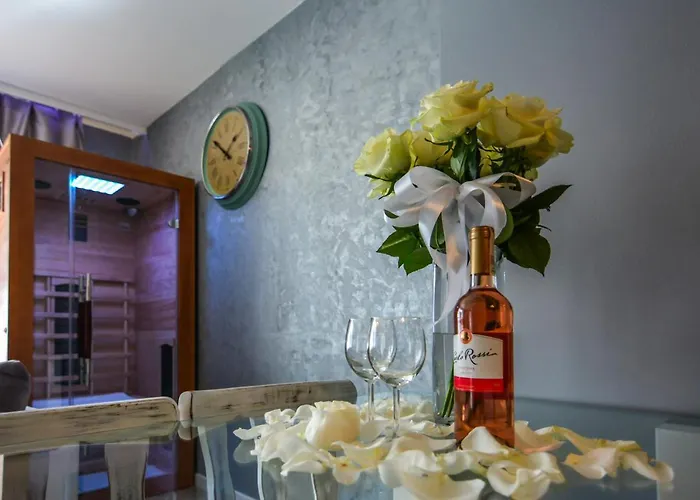 Hotelove Z Sauną Przy Strumieniu *