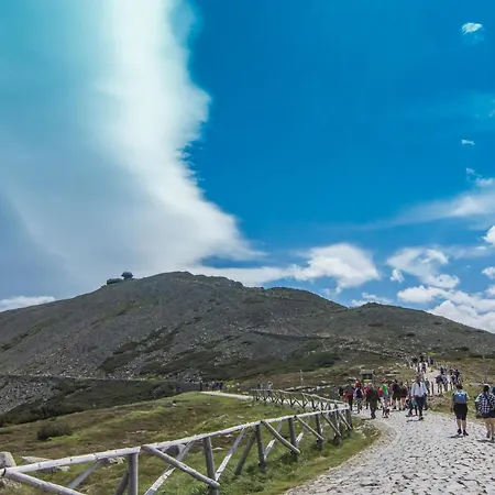 Hotelove Z Sauna Przy Strumieniu Appartement Karpacz